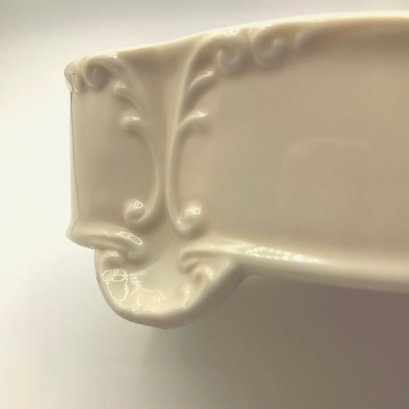 Flowers w/ Peonies Vintage Porcelain Box Taiwan - Picture 13 of 14